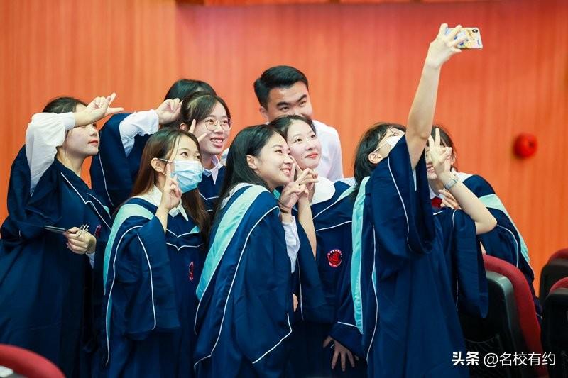 深圳职业技术培训学校，新时代人才的摇篮