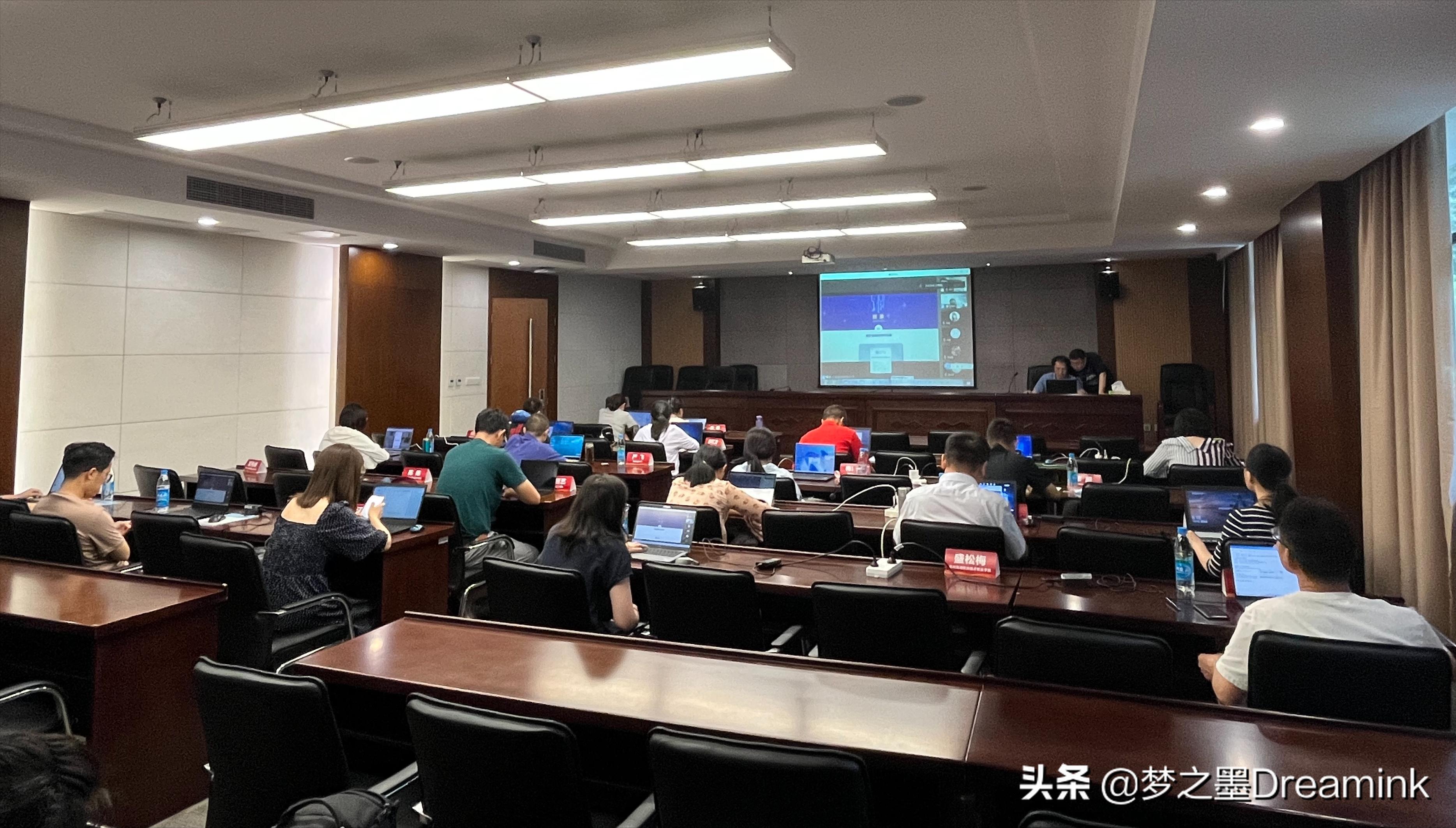 江苏职业技术培训学校，培养新时代技术人才的摇篮