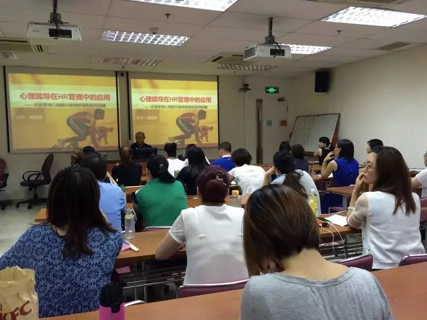 青浦区职业技术培训学校，培养新时代人才的摇篮