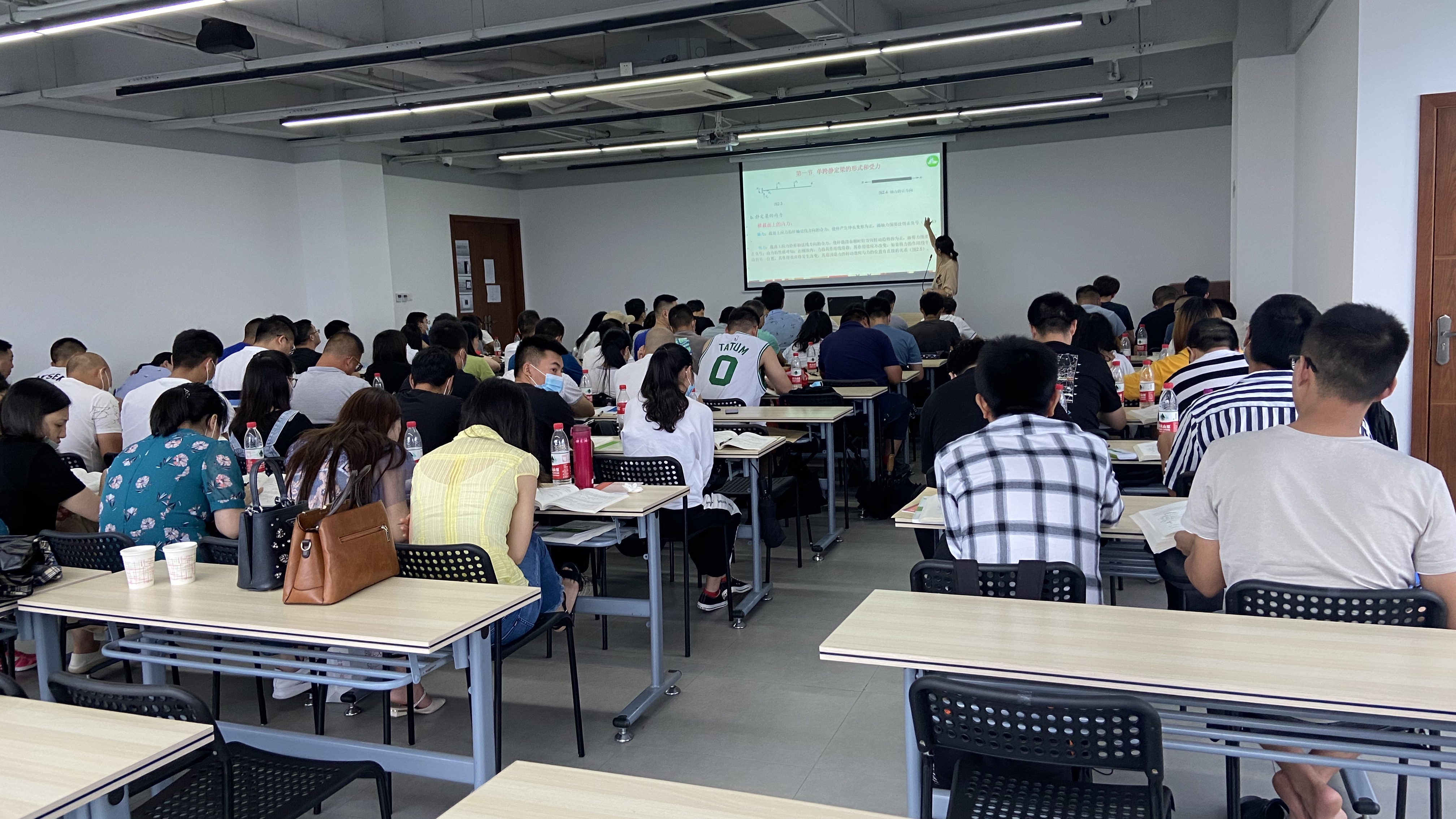 建科职业技术培训学校，培养实用人才的摇篮