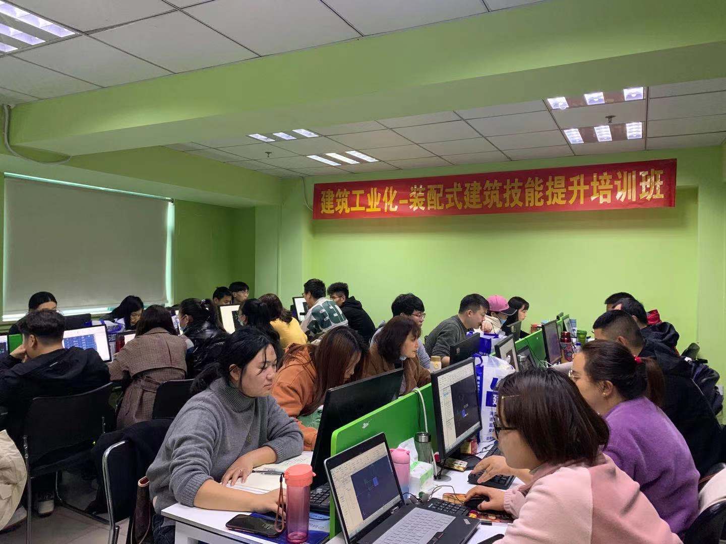 金水区职业技术培训学校，培养新时代人才的摇篮