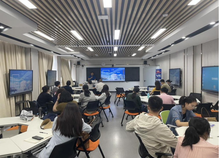 UE职业技术培训学校，新时代人才的摇篮