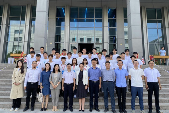 岳麓区职业技术培训学校，培养新时代技能人才的摇篮
