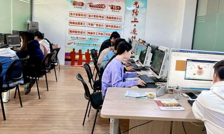 阳光职业技术培训学校，培育技能的摇篮，塑造未来的港湾