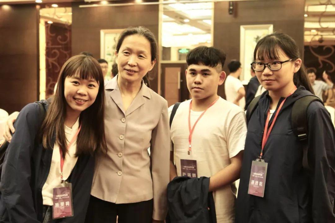 忠信职业技术培训学校，新时代技能人才的摇篮之路
