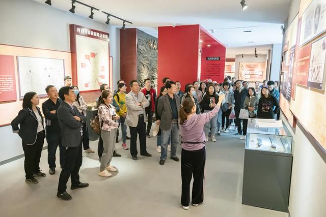 立德职业技术培训学校，塑造未来的职业精英