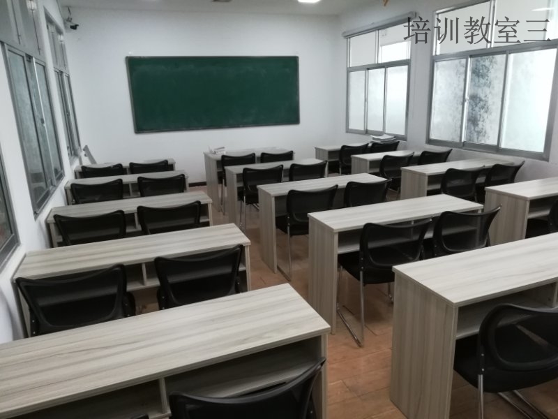 嘉峪关职业技术培训学校，培育技能的摇篮