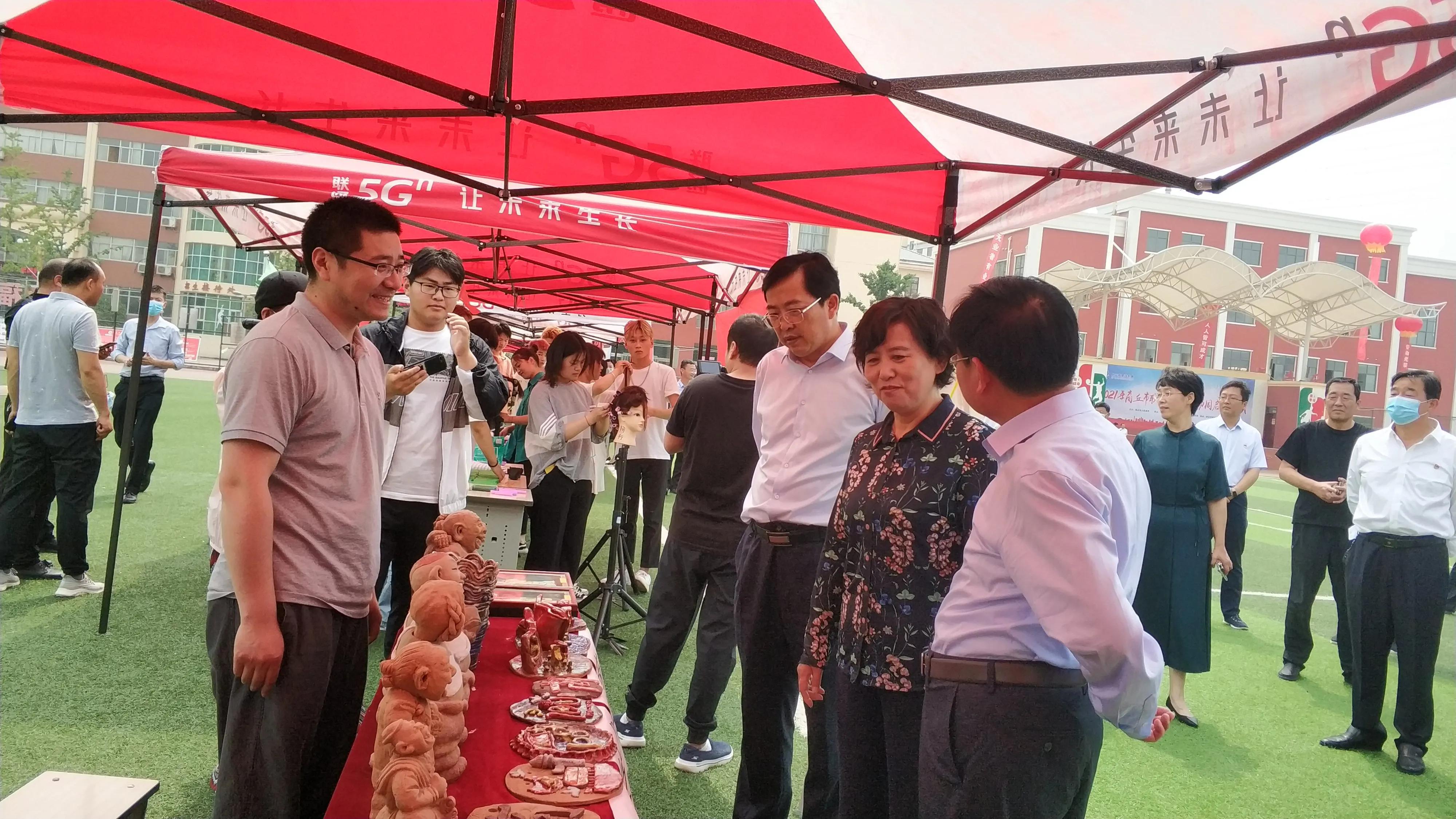 商丘职业技术培训学校，培养新时代人才的摇篮
