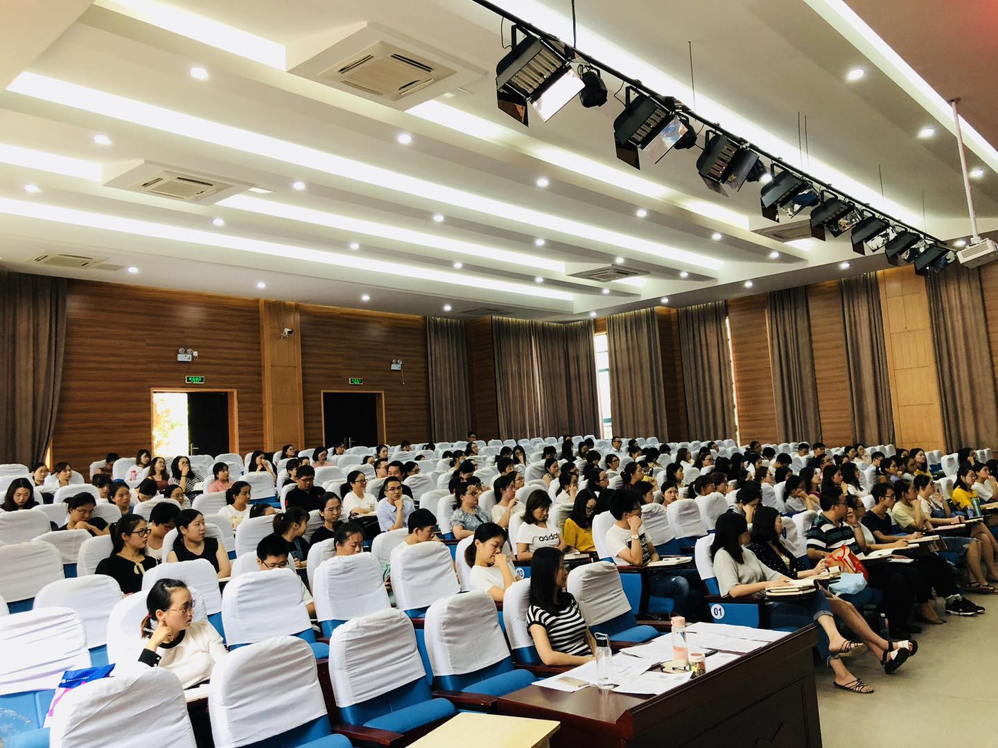 嘉兴职业技术培训学校，新时代人才的摇篮