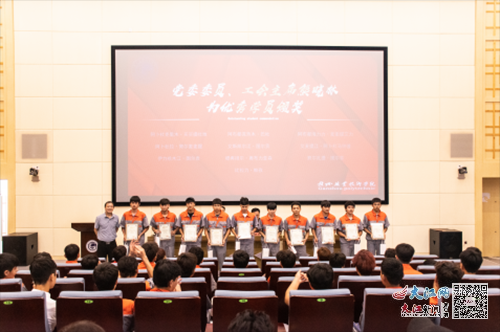 霍城县职业技术培训学校，培养新时代技能人才的摇篮