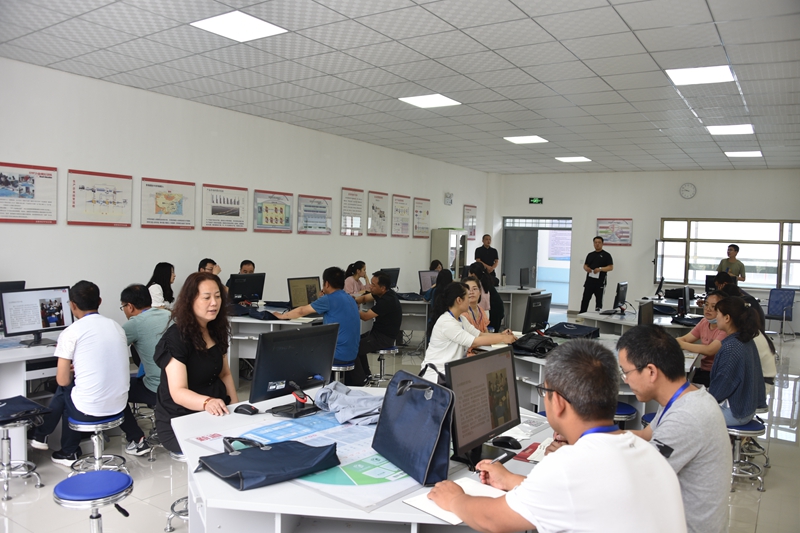 甘肃职业技术培训学校，培育新时代工匠的摇篮