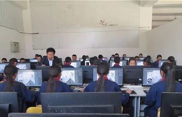大理职业技术培训学校，实用人才培养的摇篮