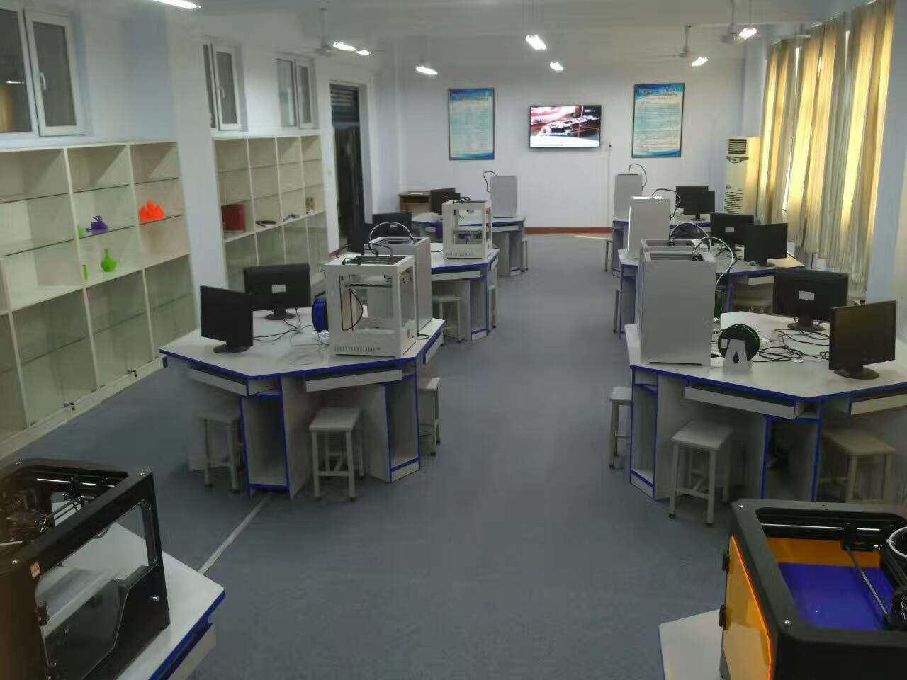 中职职业技术培训学校，新时代技术人才的摇篮培育地