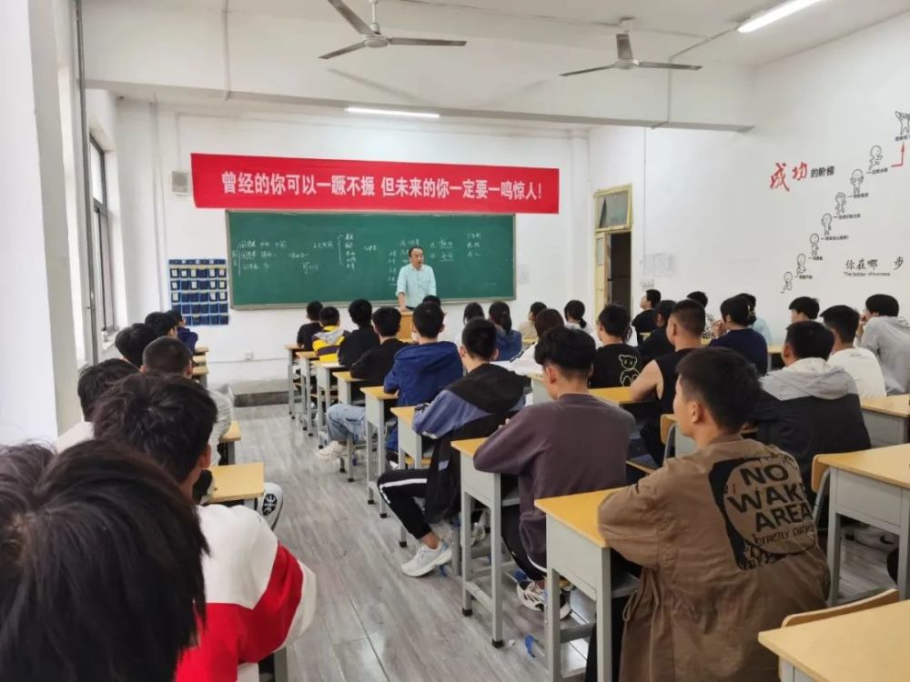 铁路职业技术培训学校，培养新时代铁路人才的摇篮