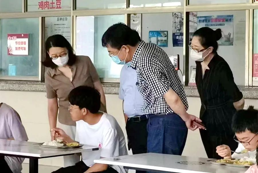 乳山职业技术培训学校，培养新时代技能人才的摇篮