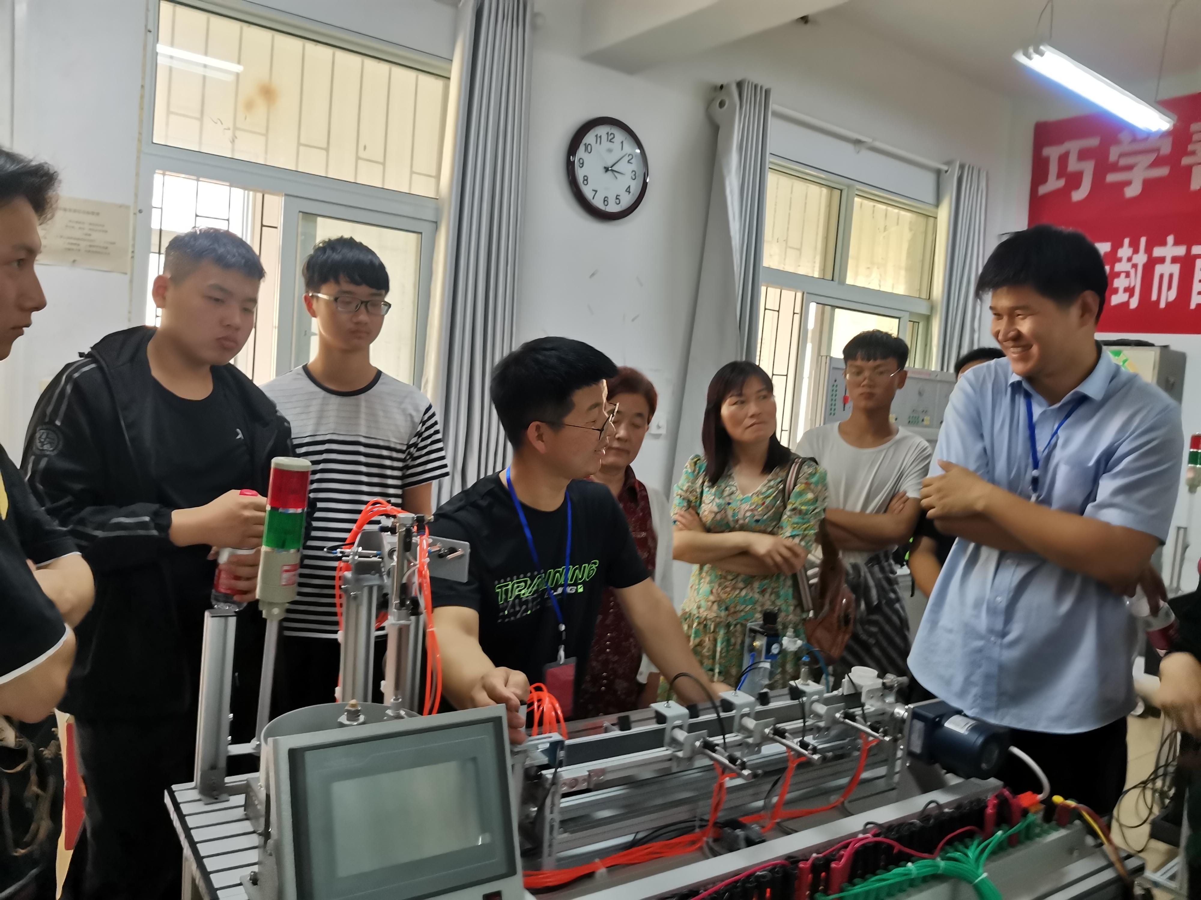 尉氏职业技术培训学校，培养实用人才的摇篮