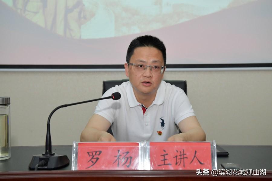 我校在红色基因传承活动中取得优异成绩，庆祝国庆与党史学习成果显著！