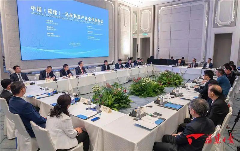 我院与马来西亚吉隆坡建设大学开展交流座谈，深化合作，共谋发展