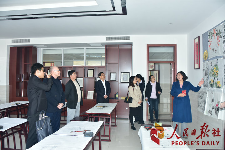 深化国际交流与合作，助力学院粮商特色办学发展——我院赴柬埔寨开展教育合作交流